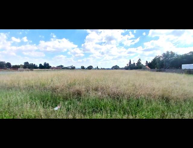 4,199M² VACANT LAND FOR SALE IN RIVERSDALE